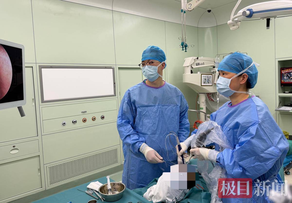 “耳屎”背后藏大病，医生“一术”解两难题，医生顺藤摸瓜查出5岁男童听力下降真相